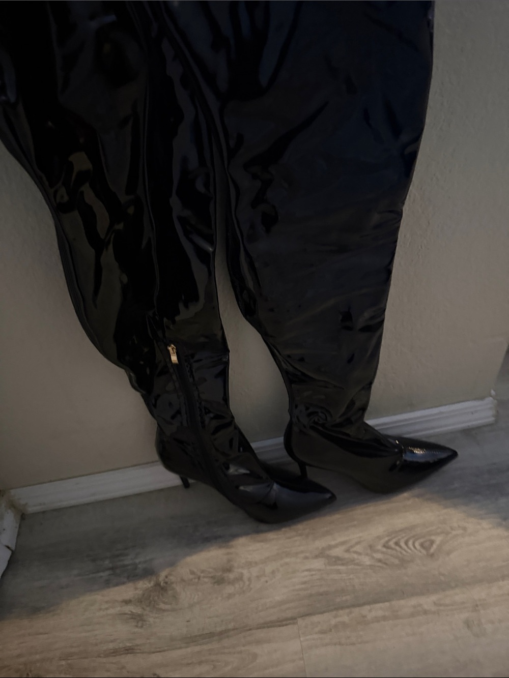 Black Patent Thigh-High Pointed Toe Boots